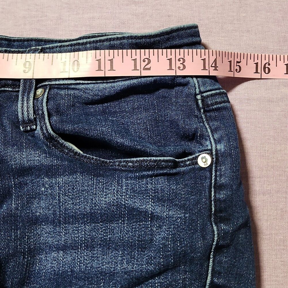 Mossimo High Rise Flare Crop - Picture 6 of 8